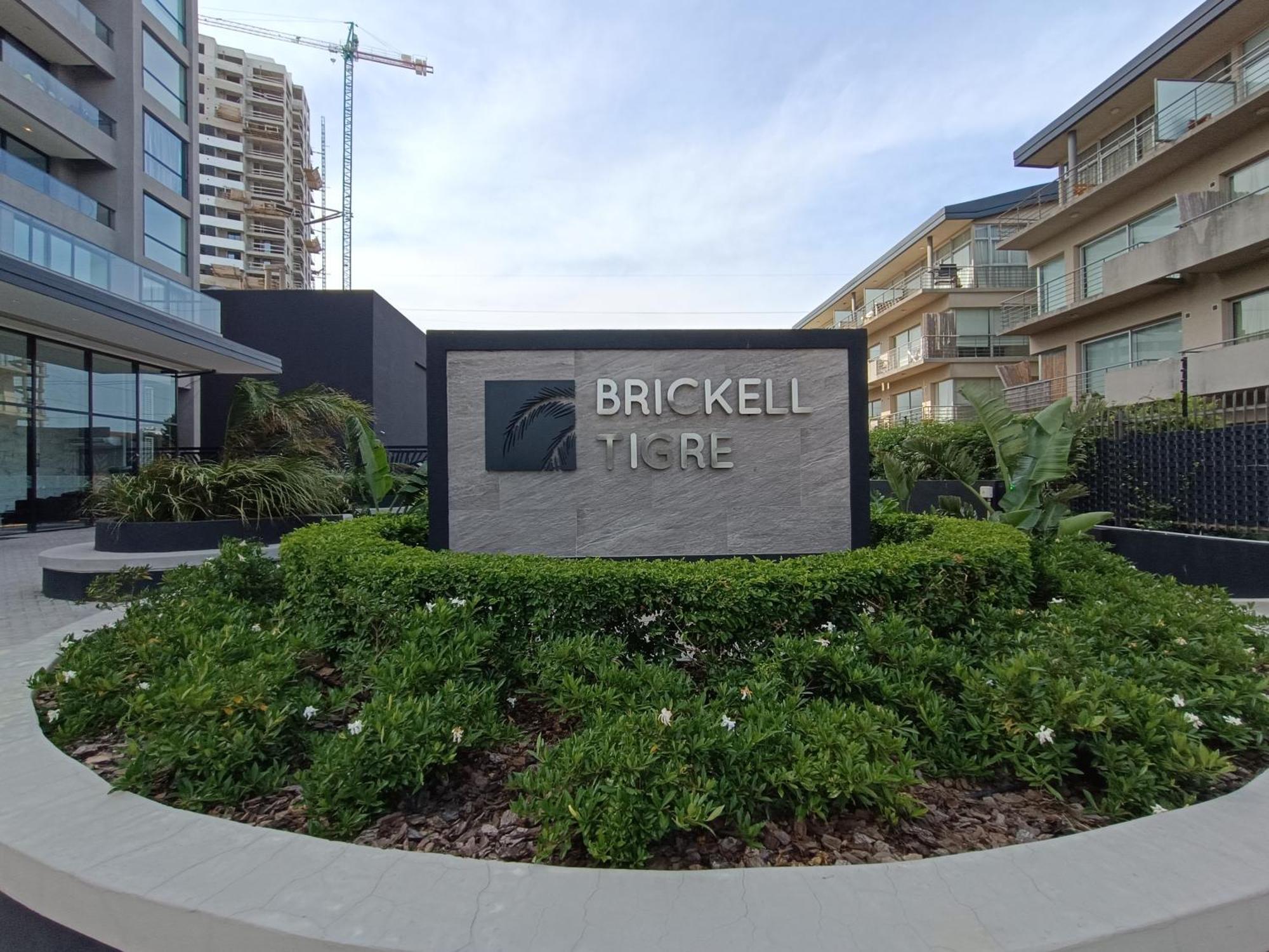 Torres Brickell Plaza. Apartment